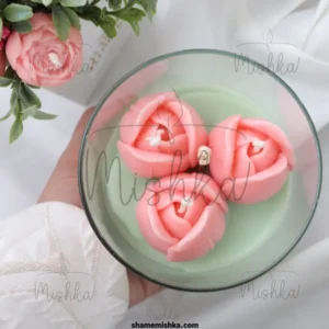 عکس شاخص محصول سات سه لاله صورتی در دست