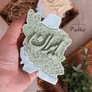 عکس شمع ایران دو رنگ در دست